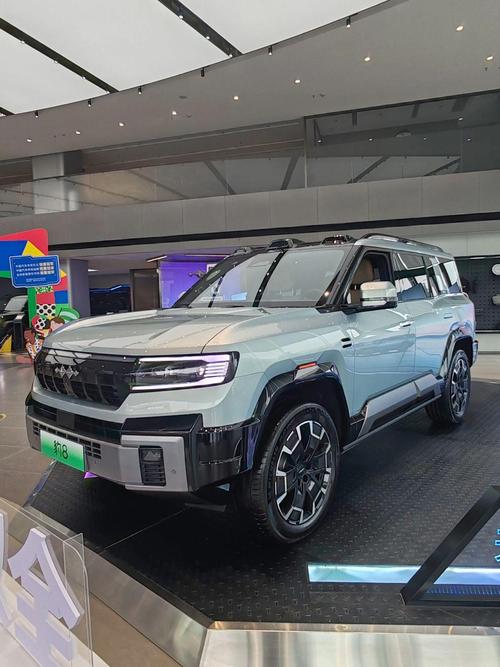 广州304比亚迪方程豹硬派越野的爆款，英菲尼迪35周年与你共成长